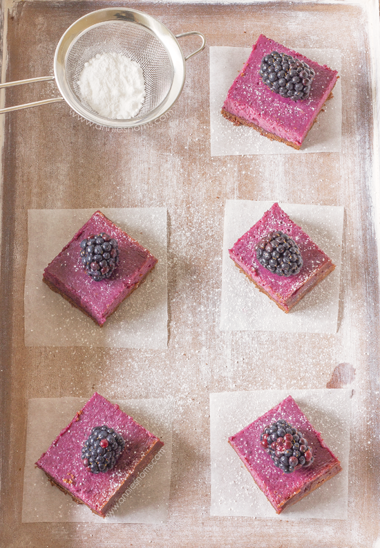 Chocolate and Blackberry Shortbread Bars | Annie's Noms