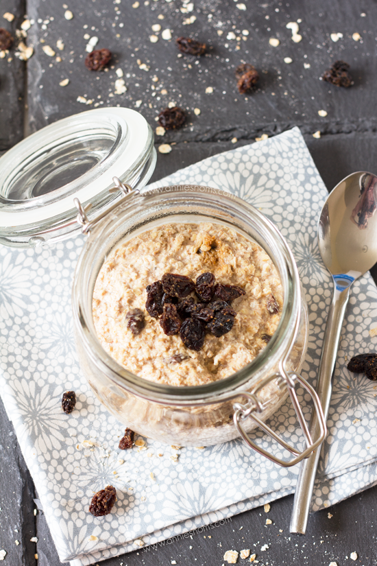 Cinnamon Raisin Overnight Oats | Annie's Noms - These cinnamon raisin overnight oats are full of flavour and so easy to make, no cooking required! Spicy cinnamon and juicy raisins compliment the earthy oats, made creamy by some natural yoghurt and milk - the perfect way to start your day!