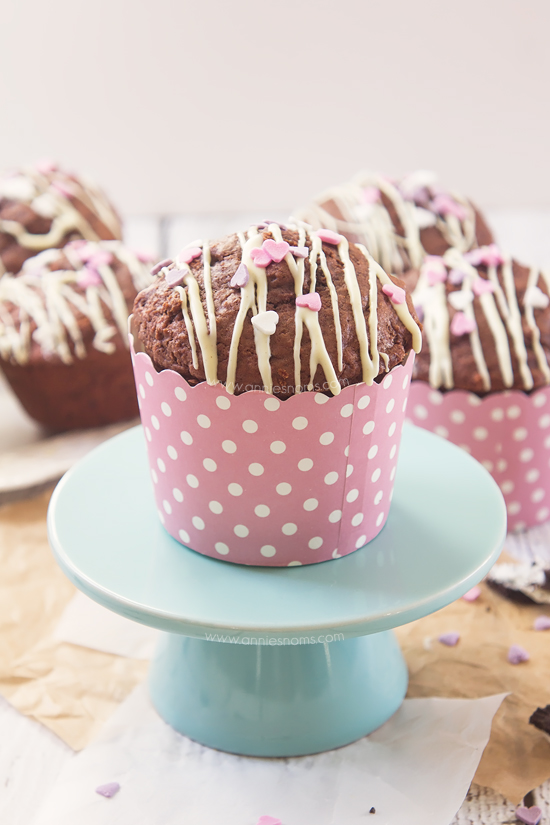 These Oreo Stuffed Chocolate Muffins are like a brownie/muffin hybrid; soft, rich and chocolatey. And with a delightful, crunchy surprise in the middle, these make the most perfect sweet treat!