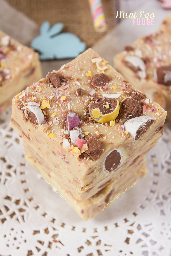 This super simple Mini Egg Fudge only has 5 ingredients, yet is melt in your mouth good! Creamy, sweet and packed with Cadbury Mini Eggs, it's the perfect Easter candy recipe!