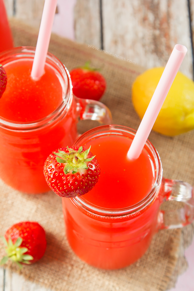 This Strawberry Lemonade is simple to make and SO refreshing on these long, warm days. Juicy strawberries are pureed and mixed with a simply syrup and fresh lemon juice to create this flavour packed Summer drink.