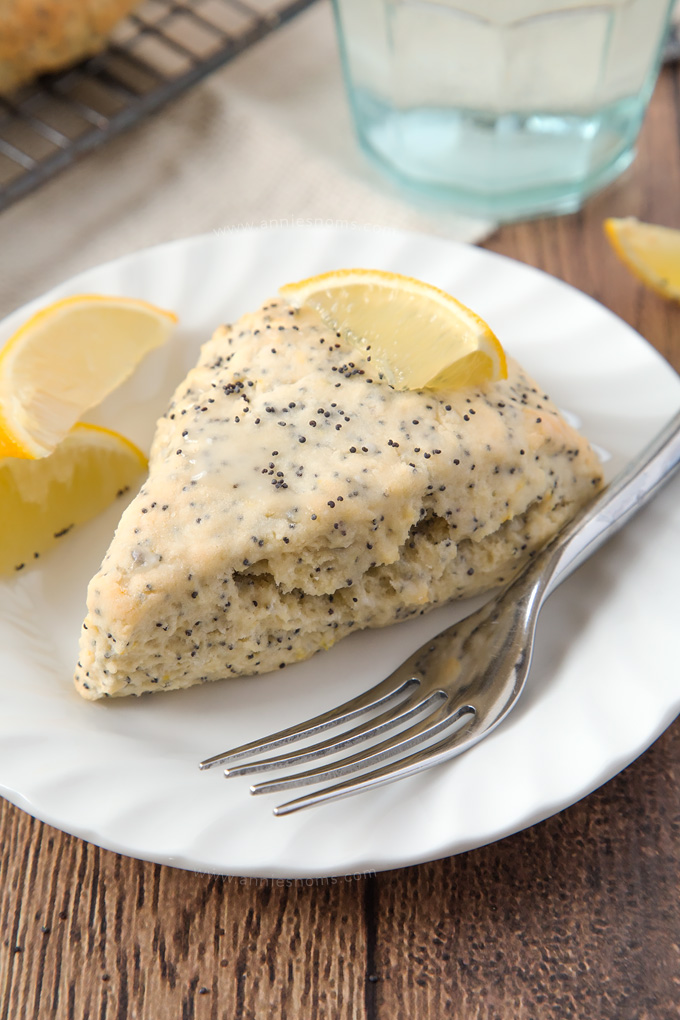 These light, flaky and citrus filled Lemon Poppy Seed scones are a cinch to make and are the perfect breakfast for a dull January morning!