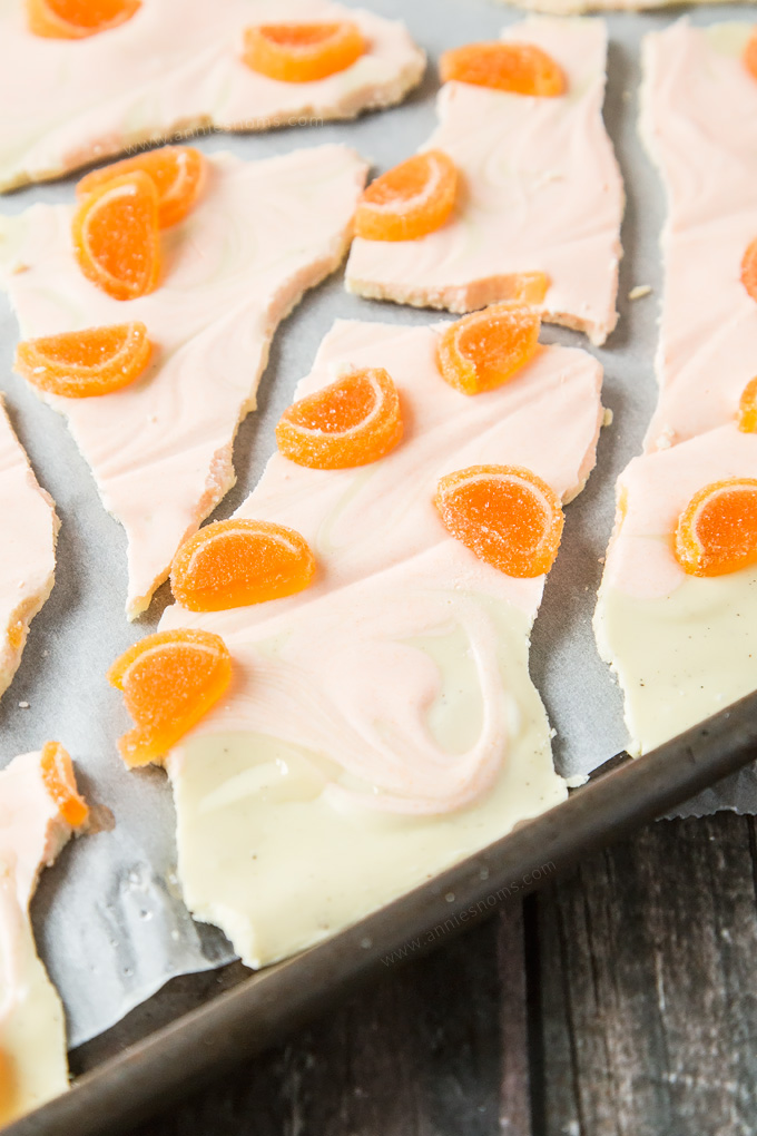 This Orange Creamsicle Bark is kid friendly and super fun to make! Creamy, chocolatey and full of orange flavour; this is one seriously delicious bark recipe!