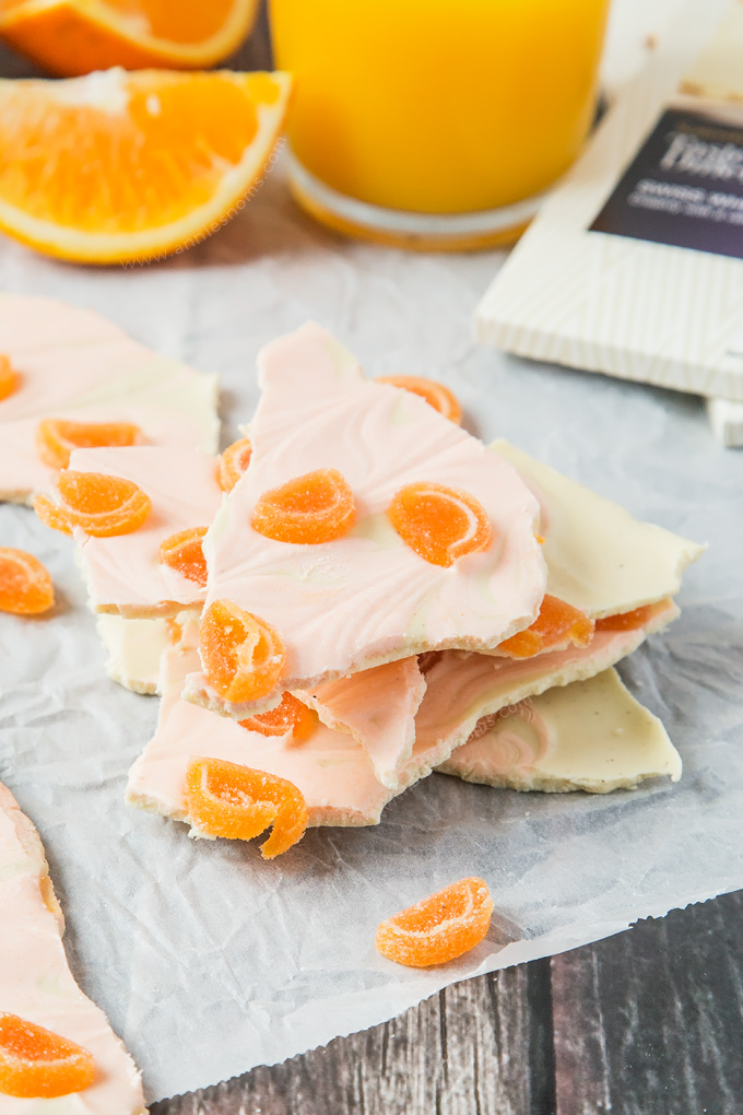 This Orange Creamsicle Bark is kid friendly and super fun to make! Creamy, chocolatey and full of orange flavour; this is one seriously delicious bark recipe!