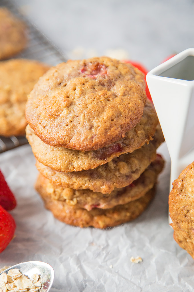 These soft and chewy Strawberry Oatmeal Cookies are jam packed with flavour and plenty of fresh strawberries! The perfect accompaniment to your afternoon coffee!