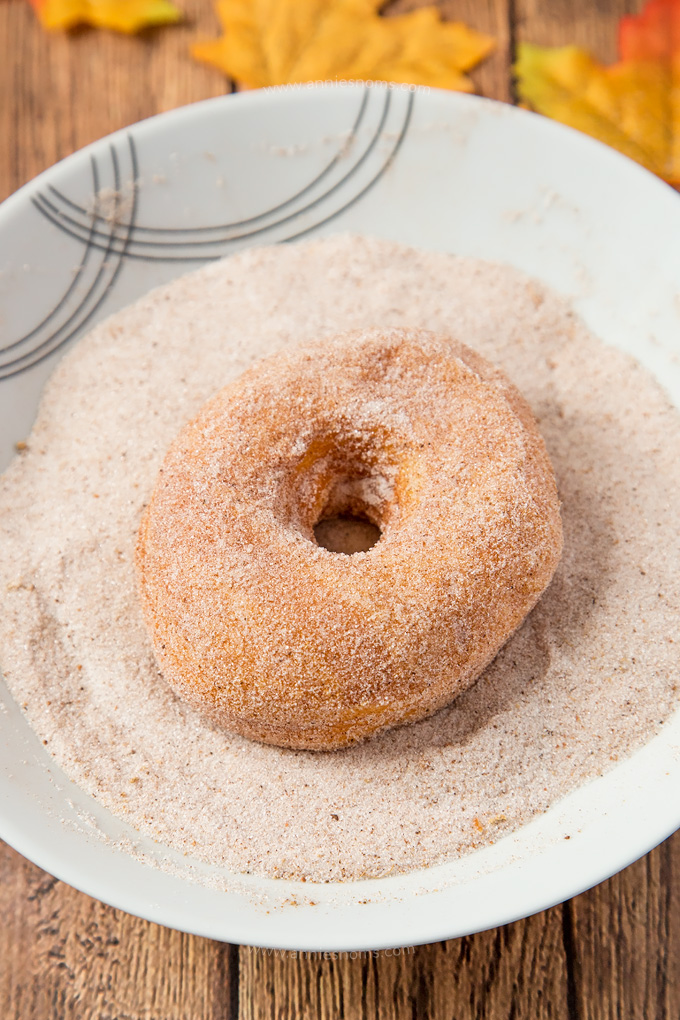 These perfectly golden, flaky Pumpkin Spice Croissant Doughnuts are ridiculously easy to make and utterly divine. Got 30 minutes? Then you have time to make these!