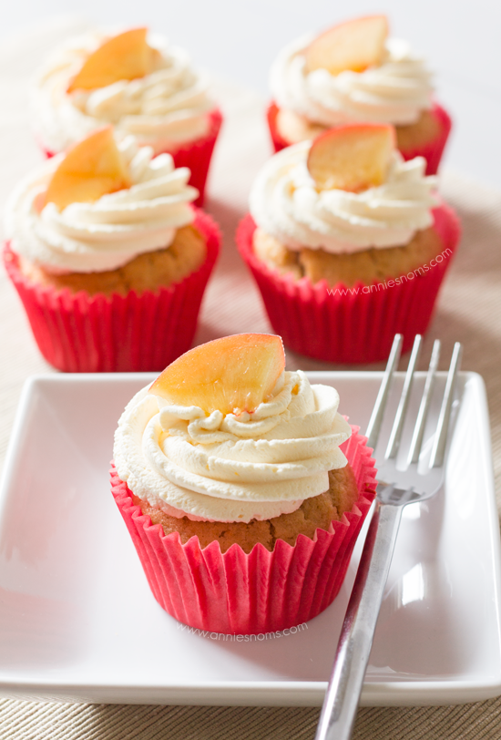 Peaches and Cream Cupcakes | Annie's Noms