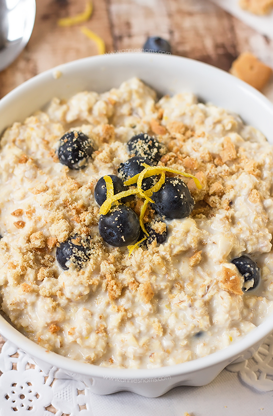 My Lemon and Blueberry Cheesecake Overnight Oats combine all the very best flavours of the classic cheesecake combination into a healthy, filling breakfast recipe.