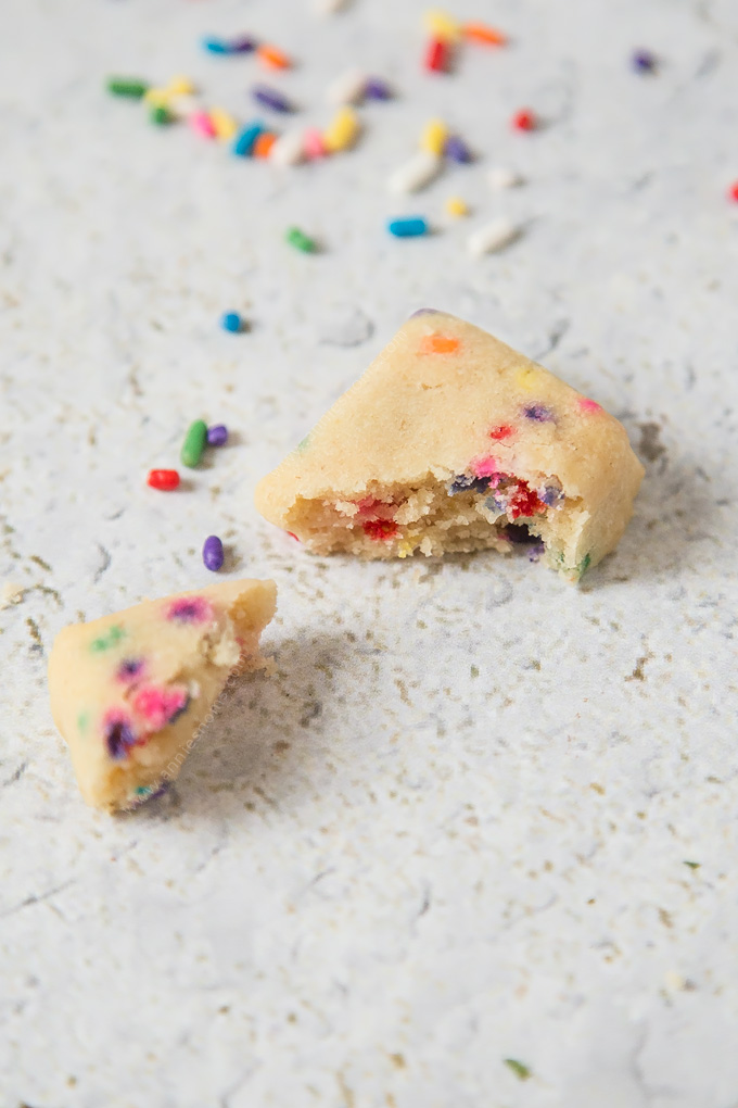 These adorable mini Funfetti Shortbread Bites are ridiculously easy to make and totally addictive!