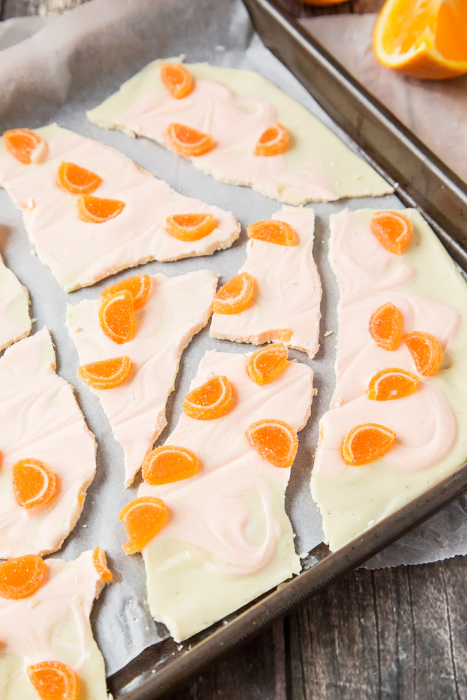 This Orange Creamsicle Bark is kid friendly and super fun to make! Creamy, chocolatey and full of orange flavour; this is one seriously delicious bark recipe!
