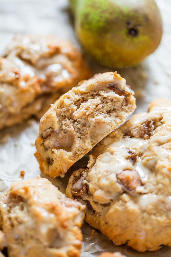 What could be better on a fresh Autumn morning than a freshly baked Maple Pear Scone? Full of fresh fruit, maple syrup and a little cinnamon, these are light, flaky and delicious!