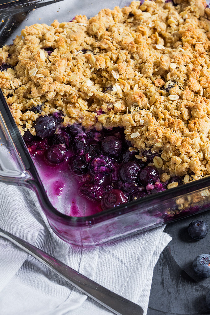 This Lemon and Blueberry Crumble is easy to make and full of flavour. Sweet, tart, crisp, juicy; it tastes like you spent hours in the kitchen when you threw it together in minutes!