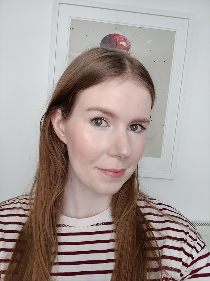 Shiseido Synchro Skin Self Refreshing Foundation Review and Wear Test {with video!} | Annie's Noms