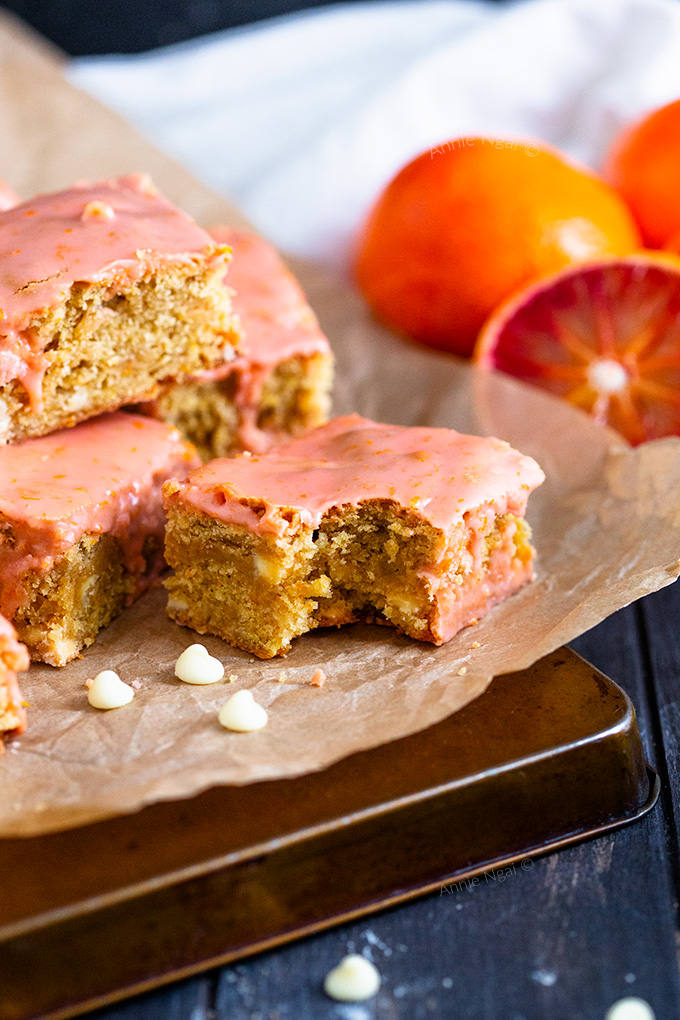 Blood Orange marries together with chunks of white chocolate to create these flavourful, chewy and delicious blondies that are perfect for Spring!